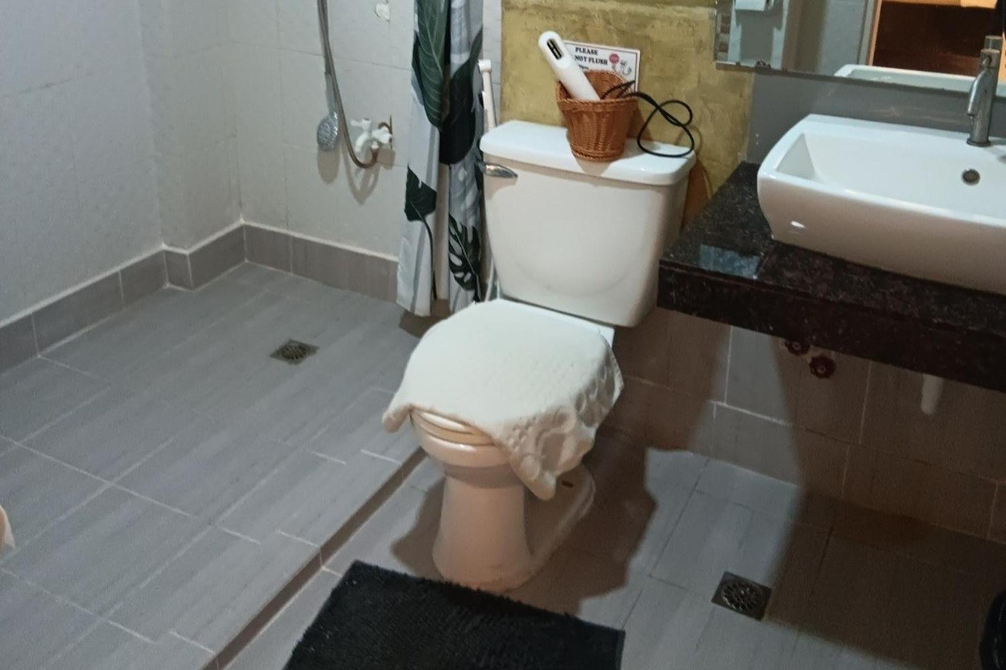 Spotlight Hotel Near Hundred Islands Wharf Alaminos Extérieur photo